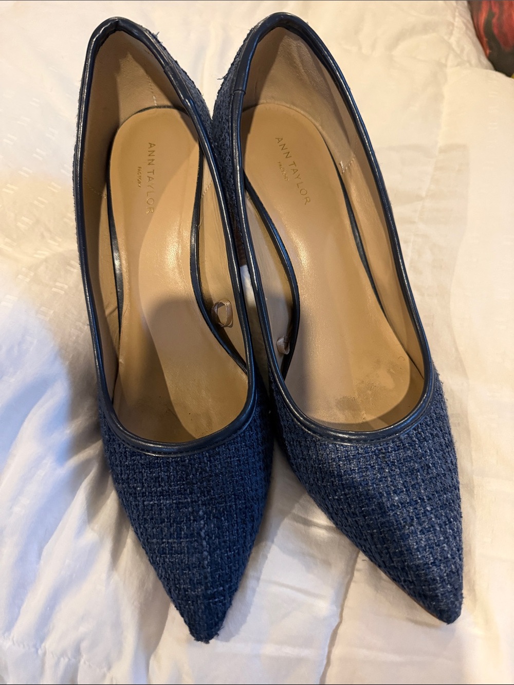 Ann Taylor Navy Tweed Pointed Toe Pumps